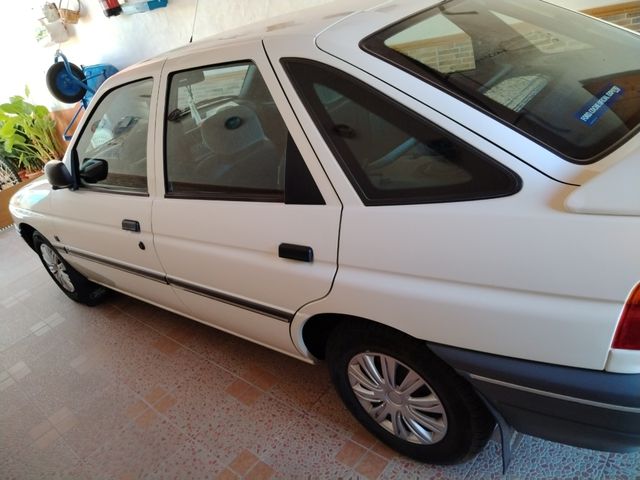 Ford Escort 1992