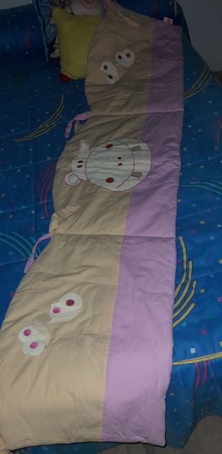 CHICHONERA PARA CUNA
