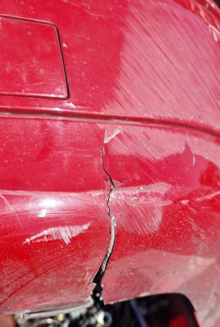 PARAGOLPES TRASERO MERCEDES CLASE C W203 2006 ROJO