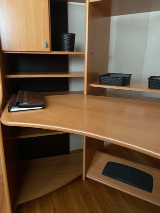 Escritorio esquinero