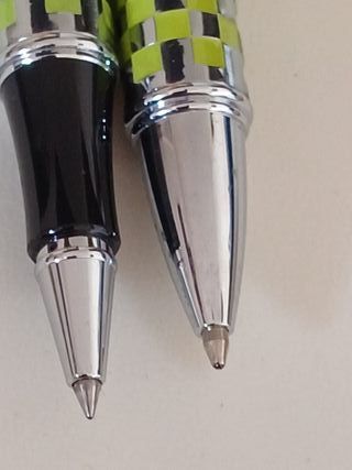 Bolígrafo y roller de la marca BALMAIN originales.