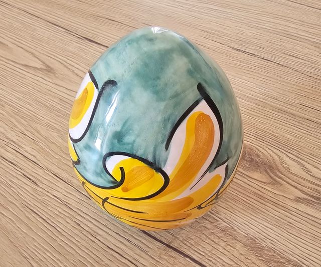 Uovo in Ceramica di Caltagirone