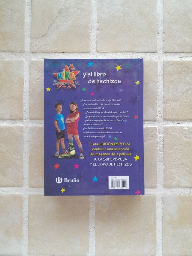 Kika Superbruja y el libro de hechizos
