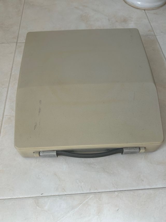 Maquina de escribir Royal 200