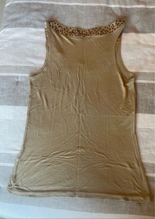 Top dorado lentejuelas Massimo Dutti