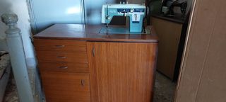 2 Máquinas de coser,90€ las 2