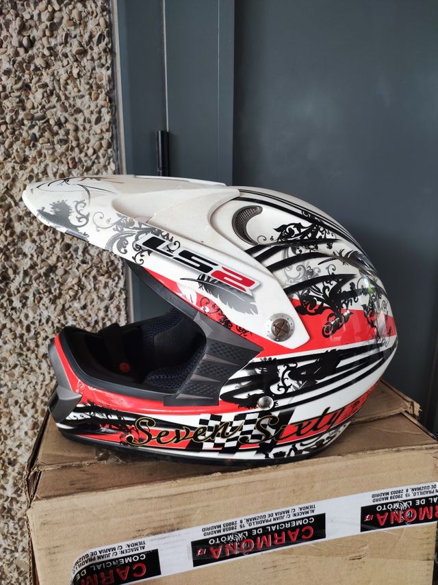 Casco Cross 