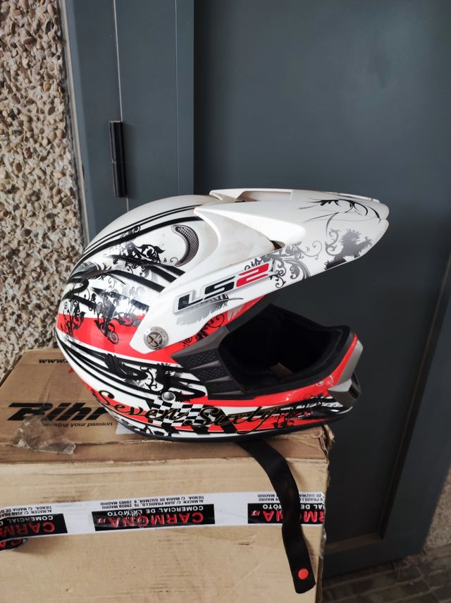 Casco Cross 