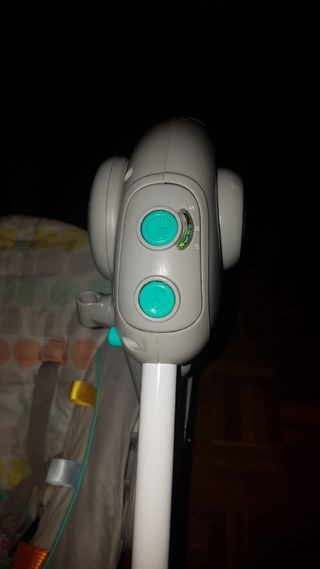 Columpio bebé eléctrico