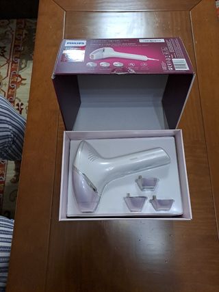 Depiladora de luz pulsada IPL Philips