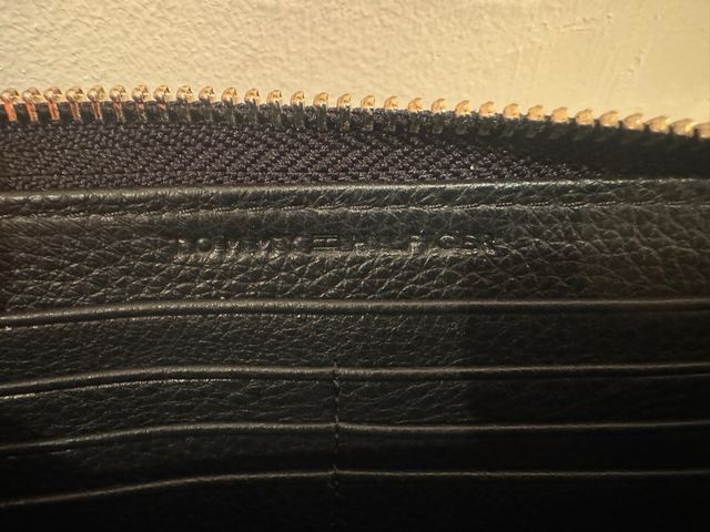 Cartera nueva Tommy Hilfiger