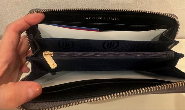 Cartera Nueva Tommy Hilfiger
