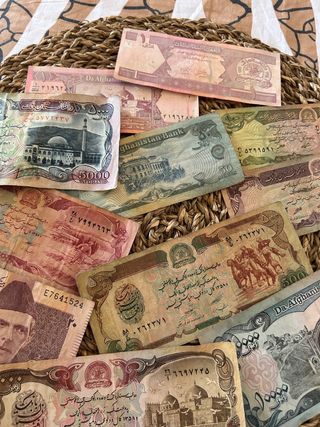 Monete e banconote italiane e straniere