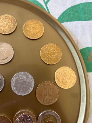 Monete e banconote italiane e straniere