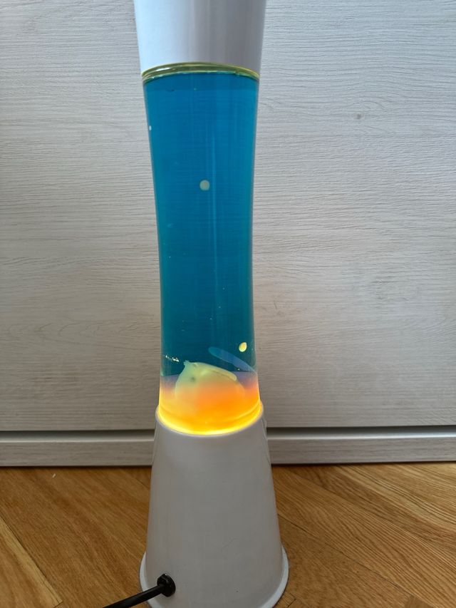 Lampara de lava azul