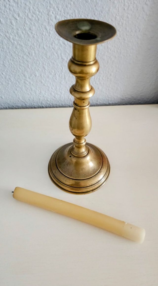 Candelabro de bronce