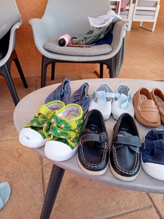 Zapatos niño.