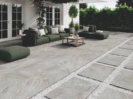 Colocación porcelana y parquet