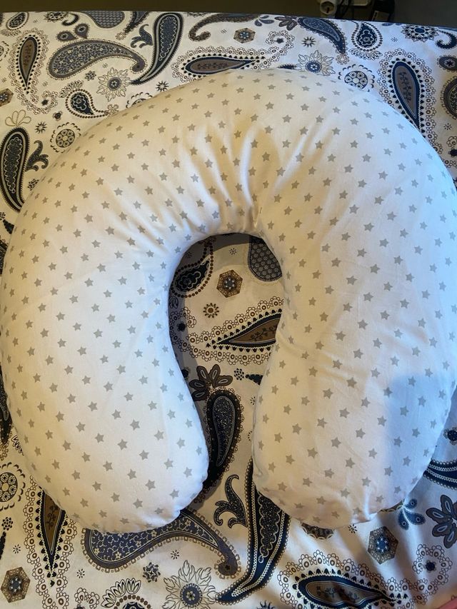 Cojín lactancia perfecto estado