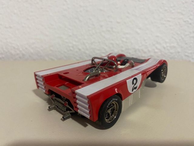 Lola T-260 VAMQUISH scalextric