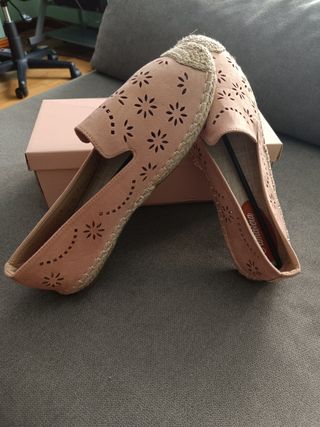 Zapatos tipo alpargata