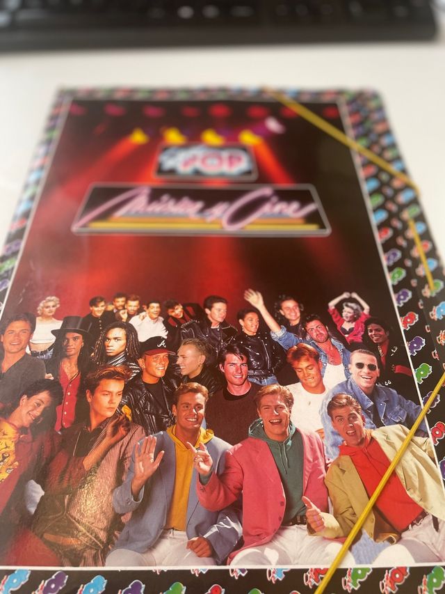 Carpeta retro SuperPop años 90’s