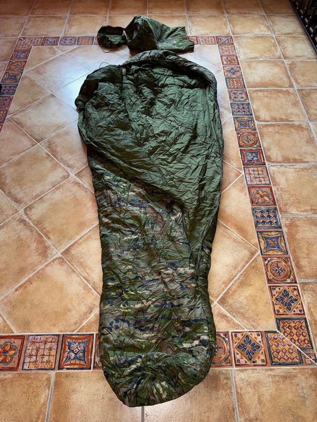 Saco de dormir ejército