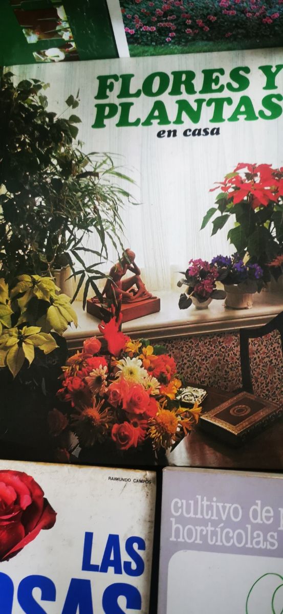 Livros - Tudo sobre plantas