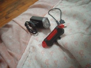 Luz delantera y trasera de bicicleta(nuevas)