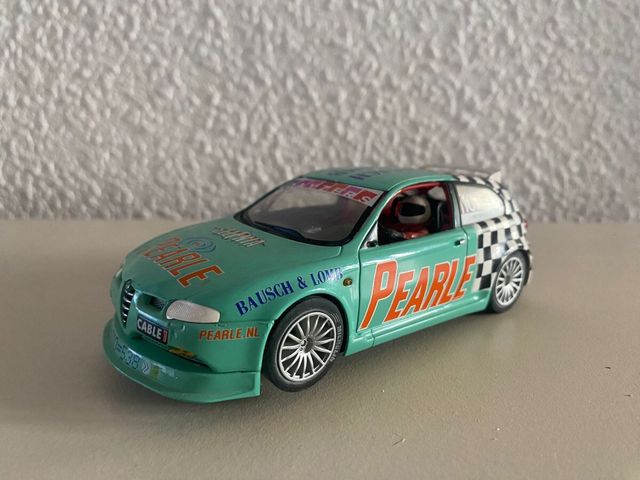 Alfa romeo 147 GTA fly scalextric