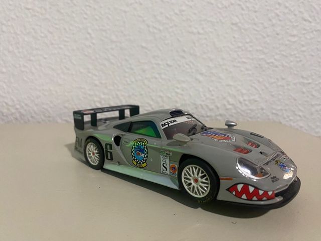 Porsche GT 1 evo GBTrack scalextric