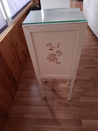 Tocador señora antiguo