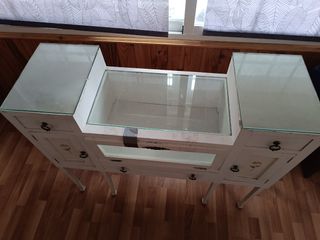 Tocador señora antiguo