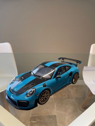 Lote Camion transporte Porsche GT