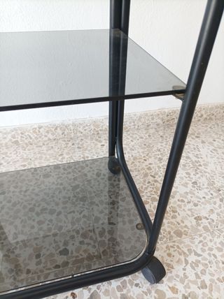 Mesa pequeña auxiliar ruedas