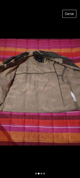 Chaqueta militar 