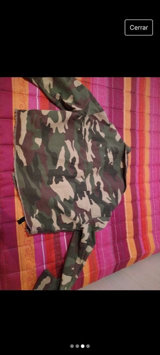 Chaqueta militar 