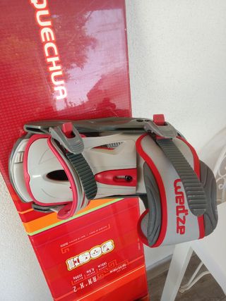 Tabla snowboard con fijaciones