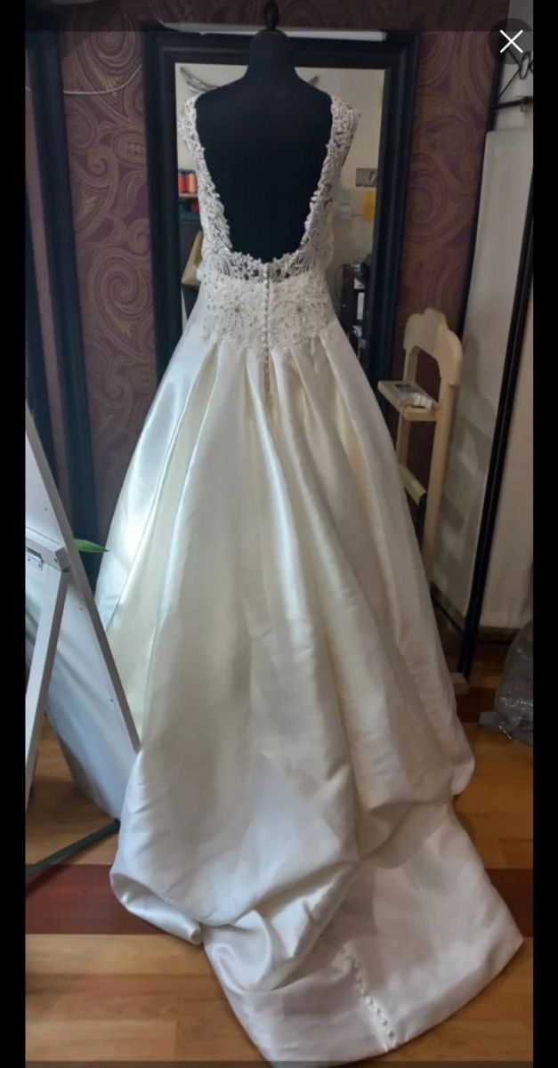 Vestido de novia, urge vender