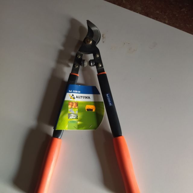 TIJERAS DE PODA