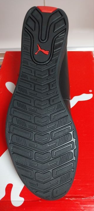 Zapatilla Puma Ferrari N°46