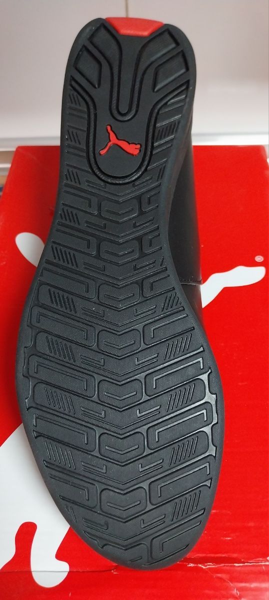 Zapatilla Puma Ferrari N°46