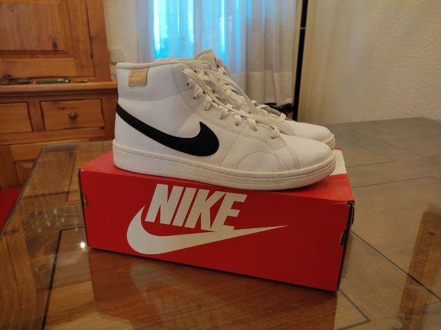 Nike court royale 2 mid