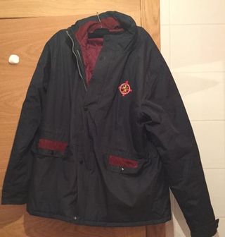 Uniforme del colegio Leonés