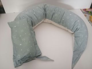Cojín y almohada de embarazo y lactancia. Nuvita.