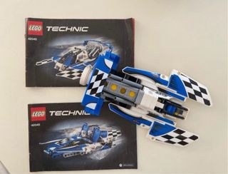 Lego Technic idroplano