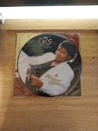 Michael Jackson thriller picture 25 aniversario