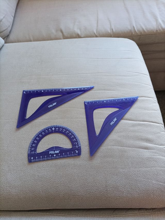 Escuadra, cartabón y transportador de an