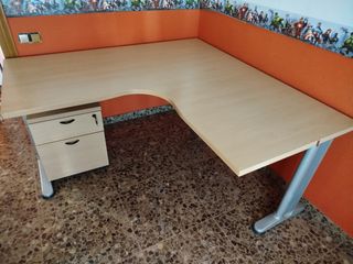 Mesa de ofina en L de 160x160