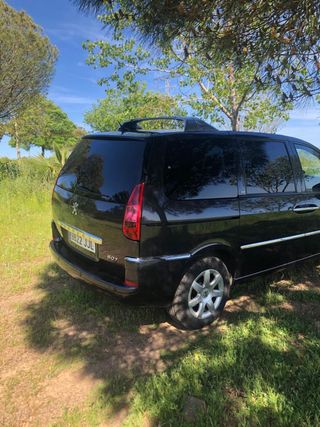 Peugeot 807 2012